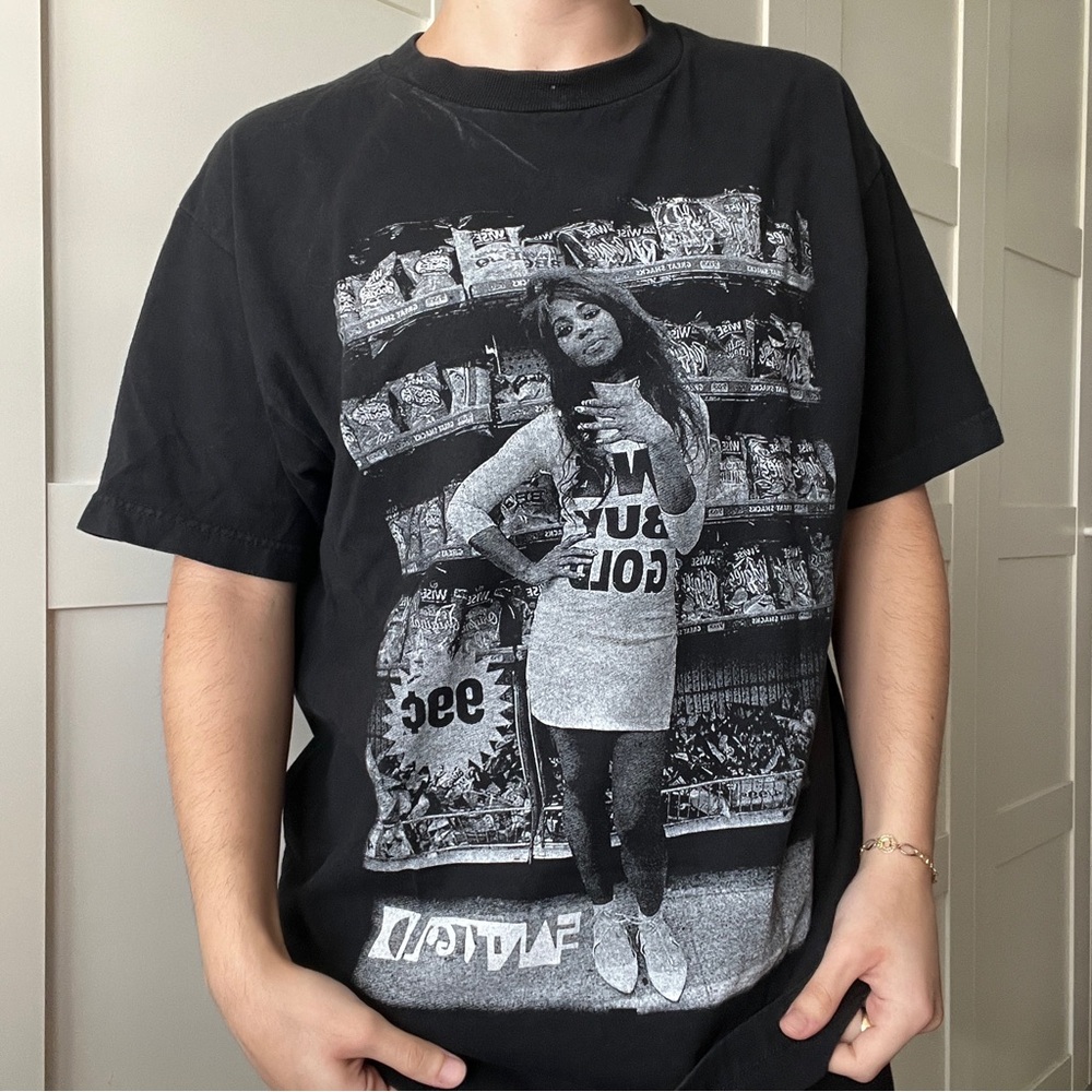 graphic Santigold tee